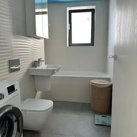Aviatiei Luxury Cloud9 Pipera Apartamento *